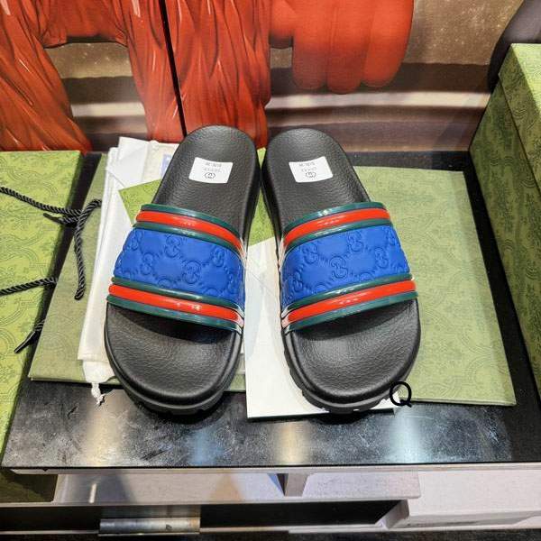 Picture of Gucci Slippers _SKUGuccisz35-45BS06061837